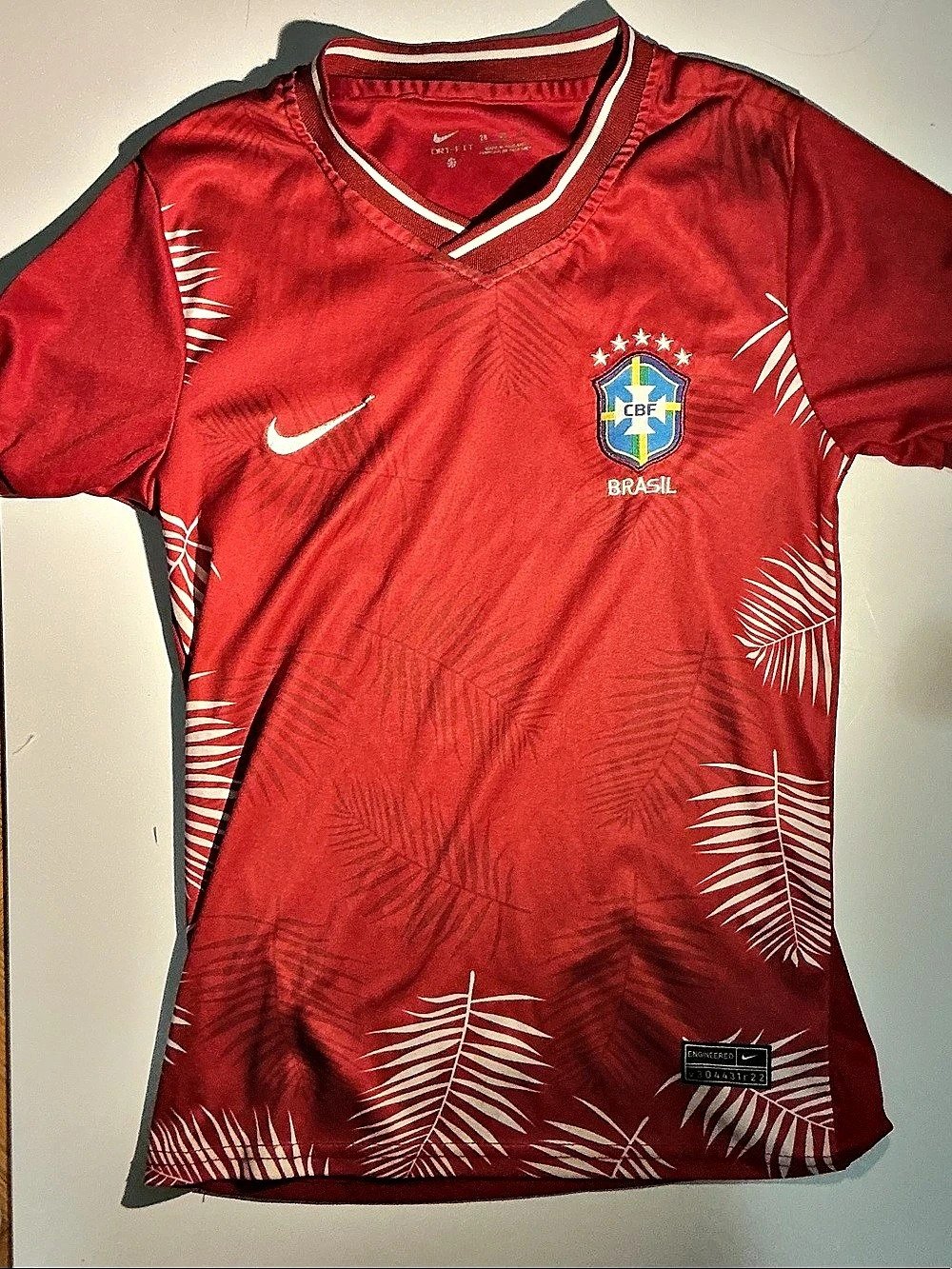 Nike Men's Brazil Soccer Jersey in Red